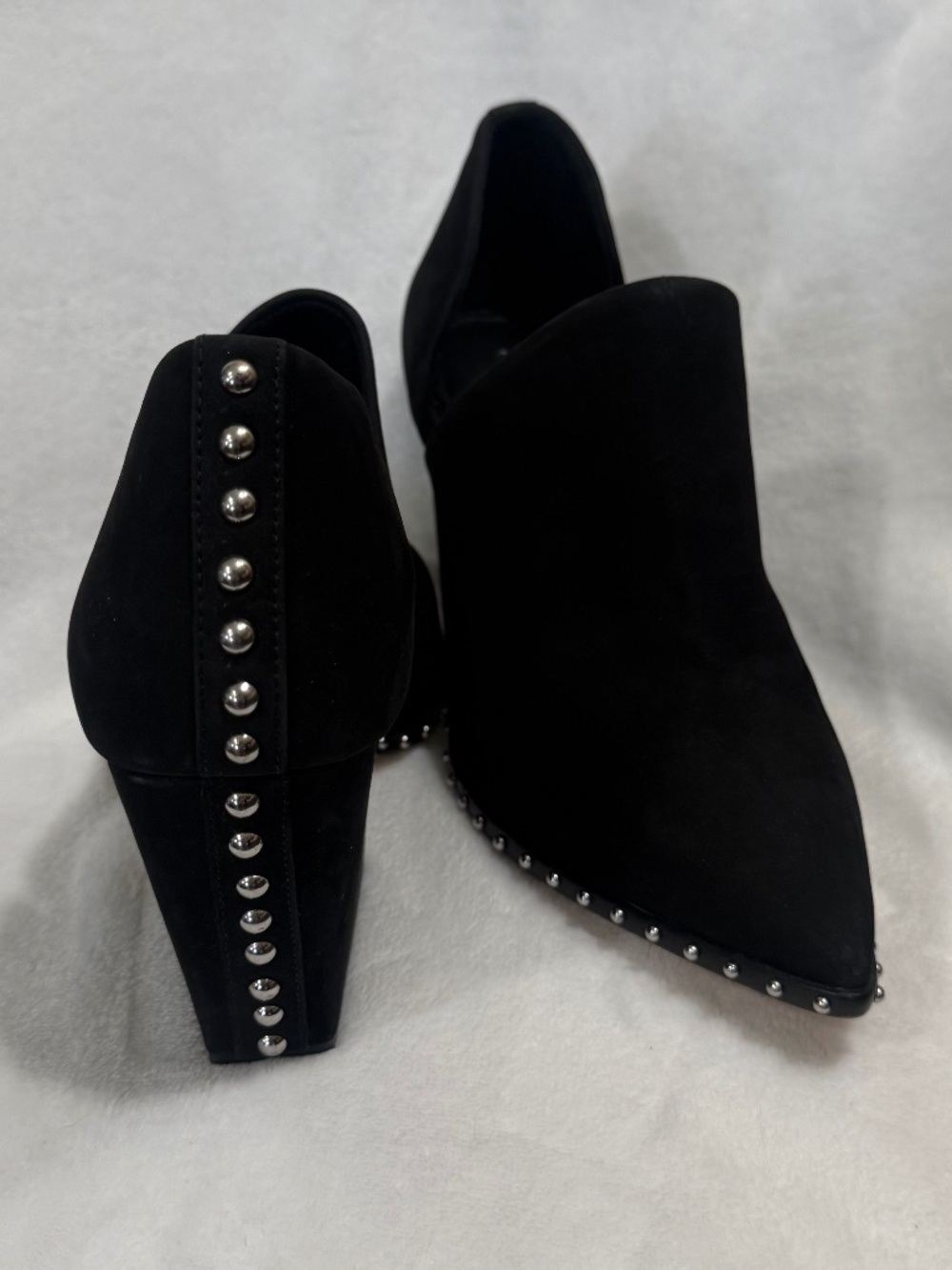Giani Bini Ankle Boots Studded Stacked Block Heel Womens Size 8 Suede